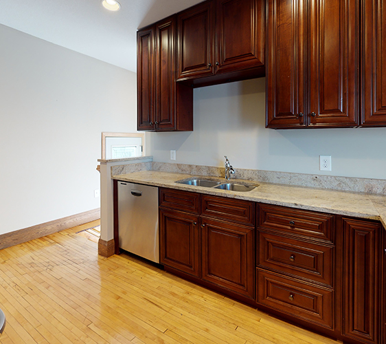 1091-15th-Ave-SE-Kitchen.jpg