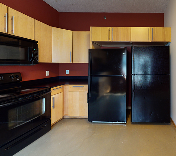 1117-8th-St-Kitchen.jpg